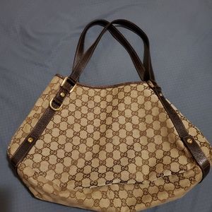 Gucci Abbey Tote
